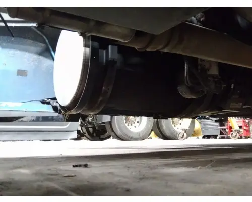 KENWORTH T680 GEN 1 FUEL TANK