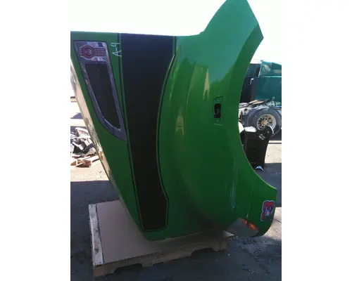 KENWORTH T680 GEN 1 HOOD