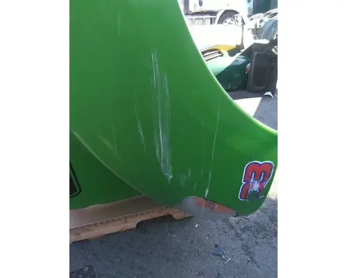 KENWORTH T680 GEN 1 HOOD