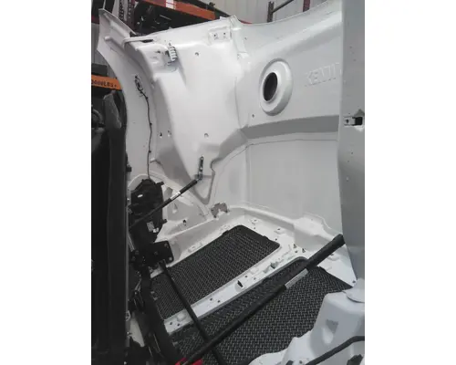 KENWORTH T680 GEN 1 HOOD