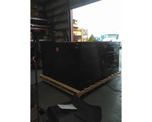 KENWORTH T680 GEN 1 HOOD