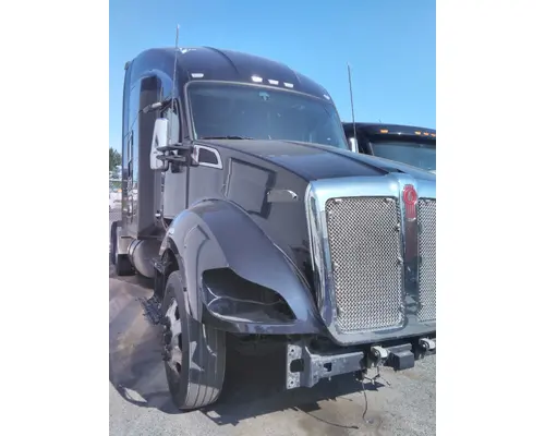 KENWORTH T680 GEN 1 HOOD