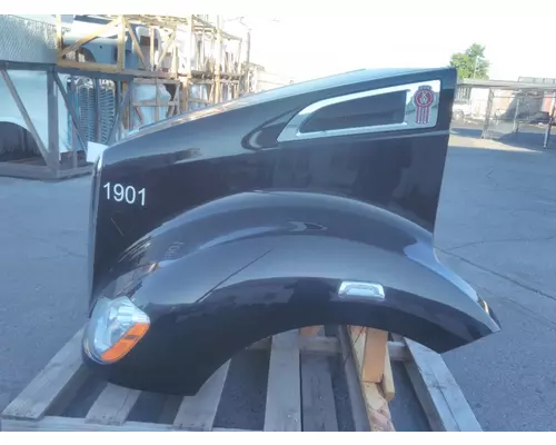 KENWORTH T680 GEN 1 HOOD