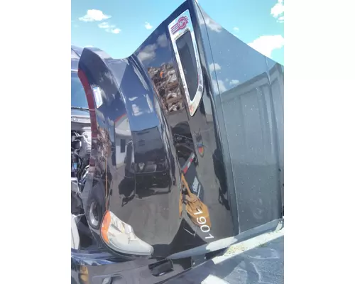 KENWORTH T680 GEN 1 HOOD