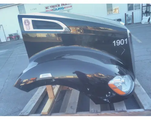 KENWORTH T680 GEN 1 HOOD