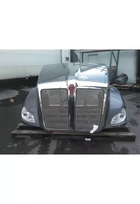 KENWORTH T680 GEN 1 HOOD