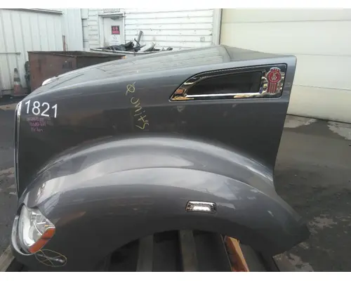 KENWORTH T680 GEN 1 HOOD