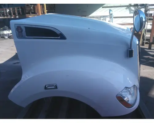KENWORTH T680 GEN 1 HOOD
