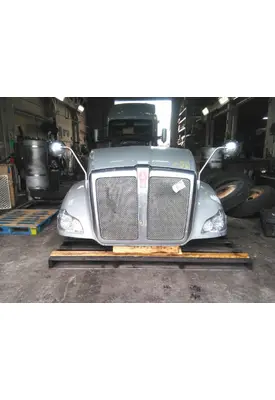 KENWORTH T680 GEN 1 HOOD