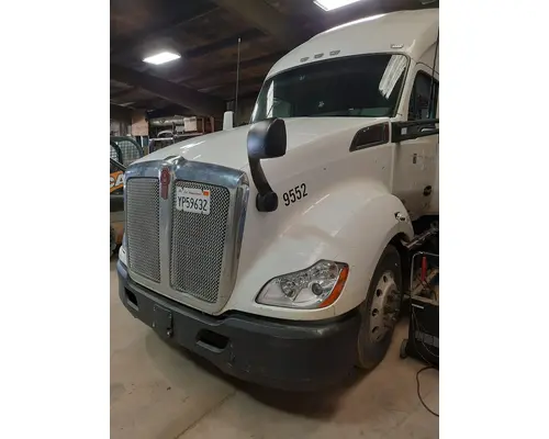 KENWORTH T680 GEN 1 HOOD
