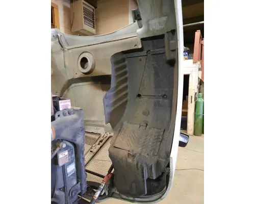 KENWORTH T680 GEN 1 HOOD