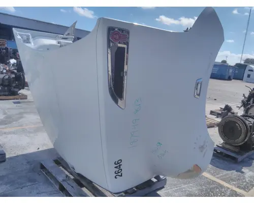 KENWORTH T680 GEN 1 HOOD