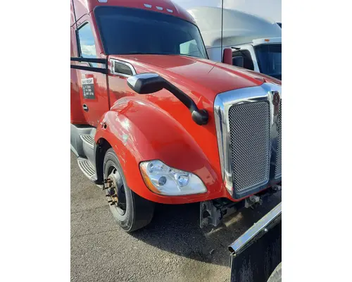 KENWORTH T680 GEN 1 HOOD
