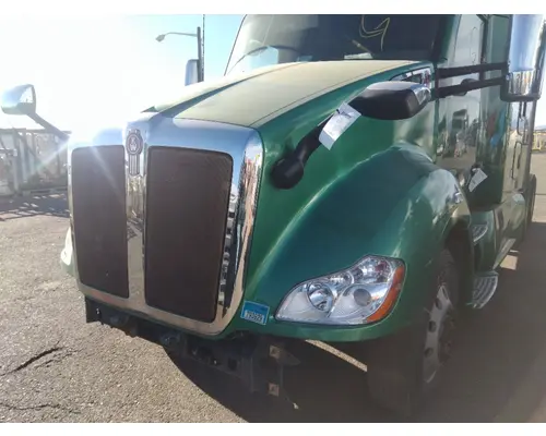 KENWORTH T680 GEN 1 HOOD