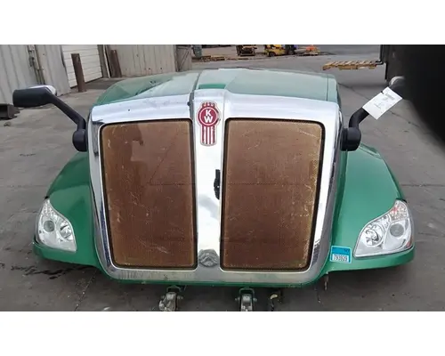 KENWORTH T680 GEN 1 HOOD