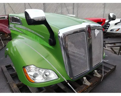 KENWORTH T680 GEN 1 HOOD
