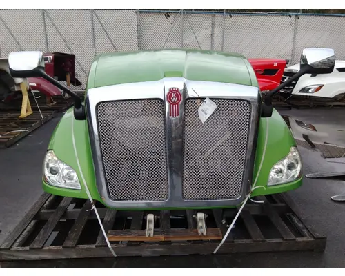 KENWORTH T680 GEN 1 HOOD