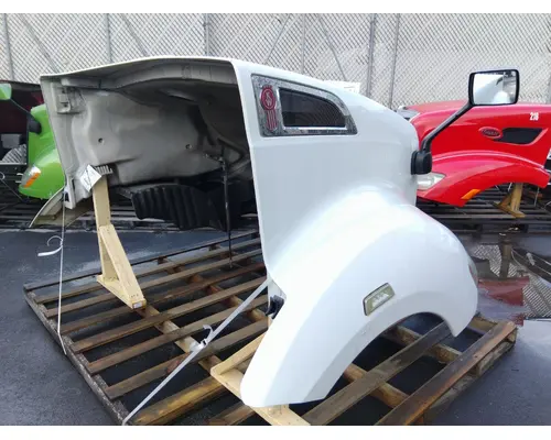 KENWORTH T680 GEN 1 HOOD