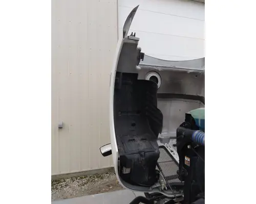 KENWORTH T680 GEN 1 HOOD