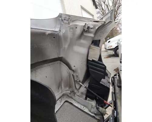 KENWORTH T680 GEN 1 HOOD