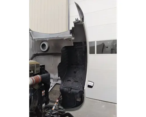 KENWORTH T680 GEN 1 HOOD