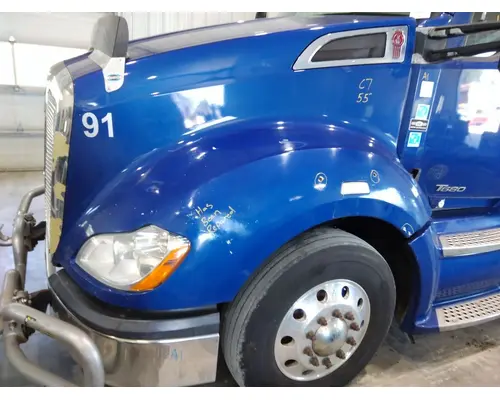 KENWORTH T680 GEN 1 HOOD