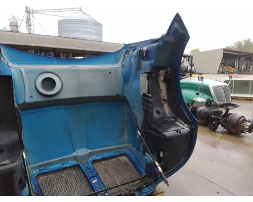 KENWORTH T680 GEN 1 HOOD