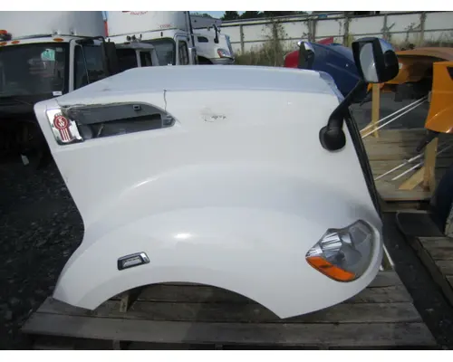 KENWORTH T680 GEN 1 HOOD
