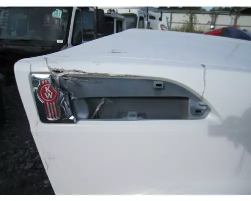 KENWORTH T680 GEN 1 HOOD