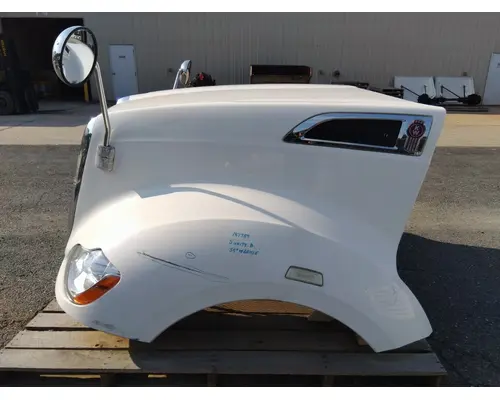 KENWORTH T680 GEN 1 HOOD