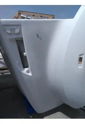 KENWORTH T680 GEN 1 HOOD