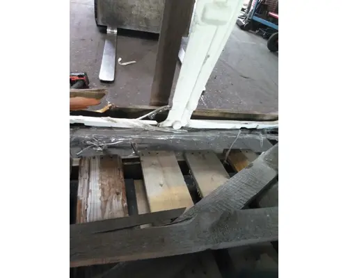 KENWORTH T680 GEN 1 HOOD