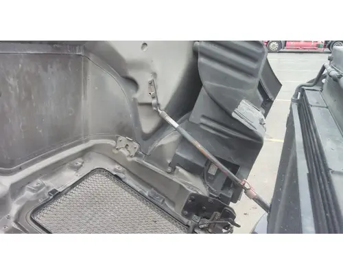 KENWORTH T680 GEN 1 HOOD