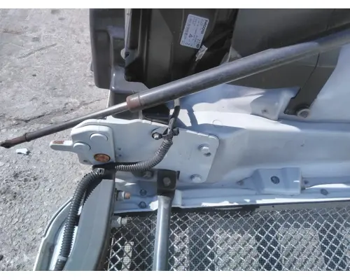 KENWORTH T680 GEN 2 HOOD