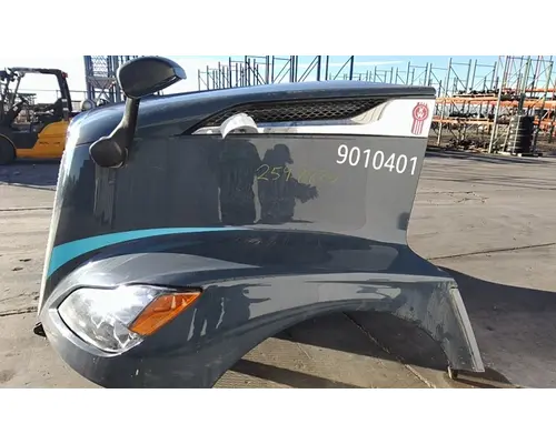KENWORTH T680 GEN 2 HOOD