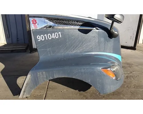 KENWORTH T680 GEN 2 HOOD
