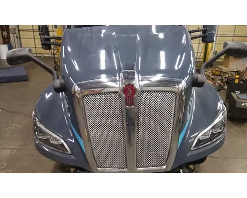 KENWORTH T680 GEN 2 HOOD