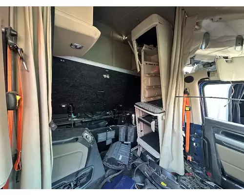 KENWORTH T680 NEXT GEN Cab Assembly
