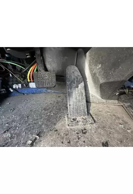KENWORTH T680 NEXT GEN Foot Control Pedal