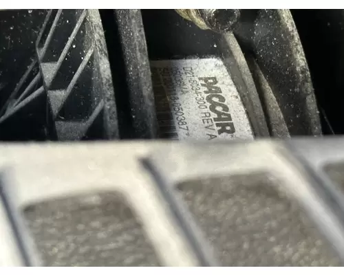 KENWORTH T680 NEXT GEN Foot Control Pedal