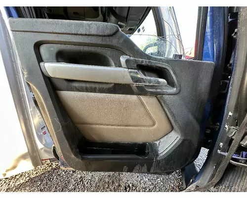 KENWORTH T680 NEXT GEN Front Door Assembly