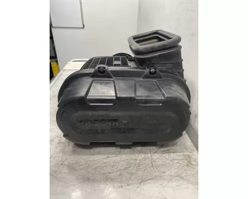 KENWORTH T680 Next Gen Air Cleaner