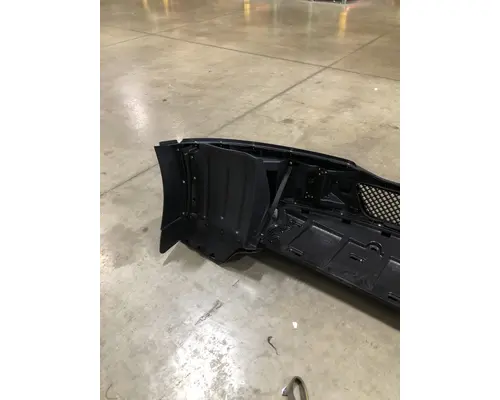 KENWORTH T680 Next Gen Bumper Assembly, Front