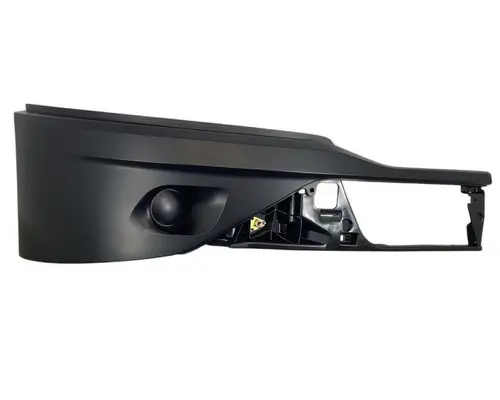KENWORTH T680 Next Gen Bumper End Cap