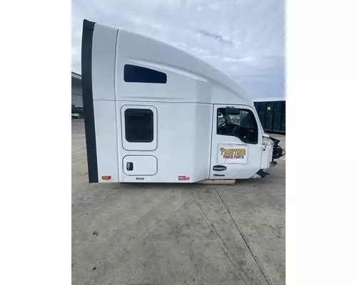 KENWORTH T680 Next Gen Cab