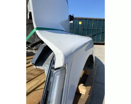 KENWORTH T680 Next Gen Hood
