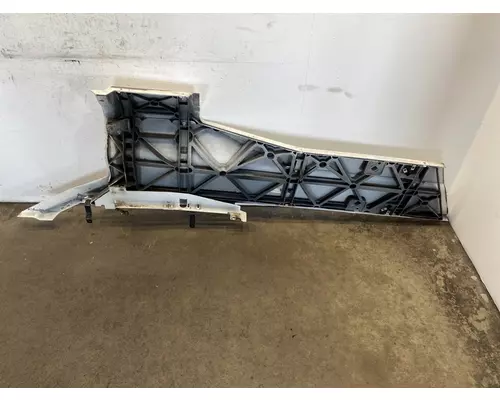 KENWORTH T680 Next Gen Side Fairing