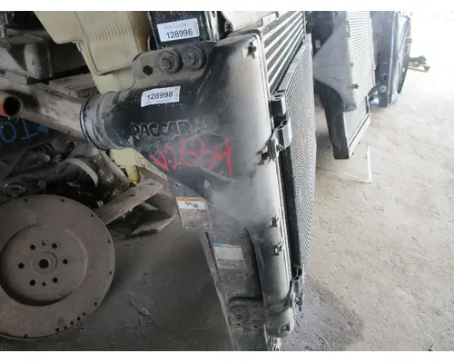 KENWORTH T680_PB20J ChargeAirCooler