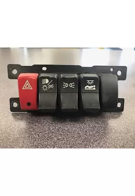 KENWORTH T680 SWITCHES Instrument Cluster