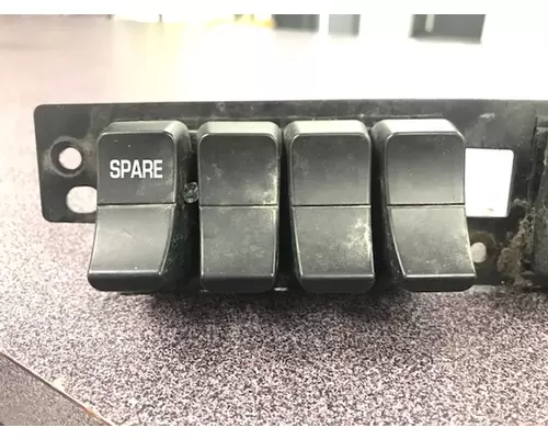 KENWORTH T680 SWITCHES Instrument Cluster
